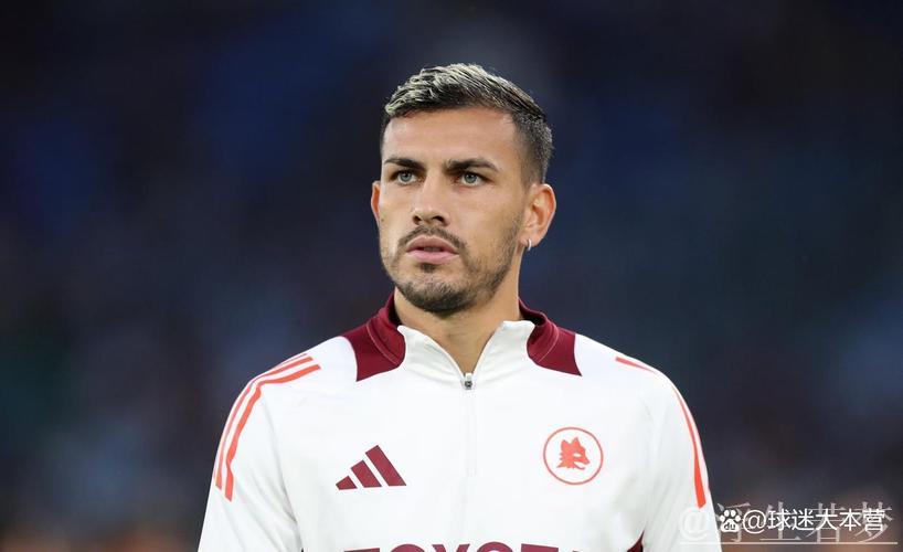 全市场:帕雷德斯被换下场后发泄情绪踢飞水瓶,无视拉涅利未互动 全市场:帕雷德斯被换下场后发泄情绪踢飞水瓶,无视拉涅利未互动