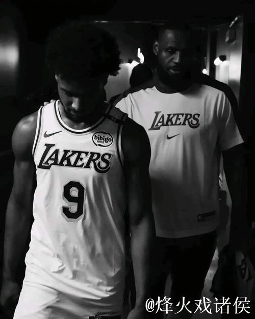 NBA历史性时刻！詹姆斯父子很可能揭幕日同台